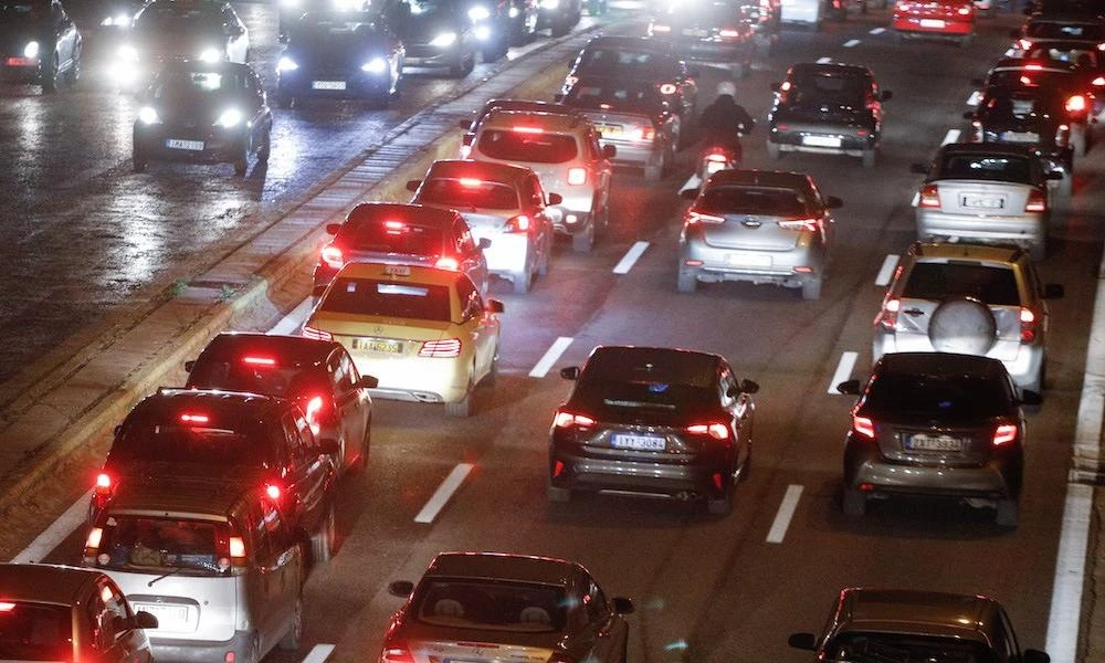 Έρχονται πρόστιμα σε εκατοντάδες χιλιάδες κατόχους οχημάτων